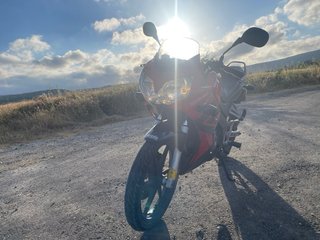Honda CBR125R Roja y Negra
