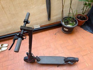 Patinete Eléctrico Xiaomi Essential