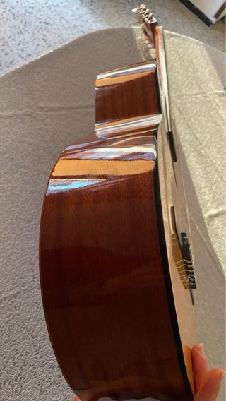 Guitarra española Admira modelo Paloma + Funda