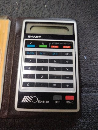 VINTAGE Calculadora Electrónica Sharp EL-8140