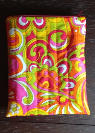 Funda artesanal para libro electrónico