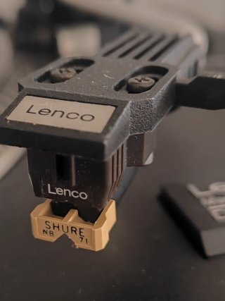 Giradischi Lenco L744D