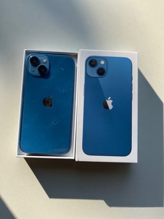 iPhone 13 256GB