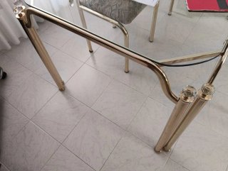 Silla metálica vintage dorada