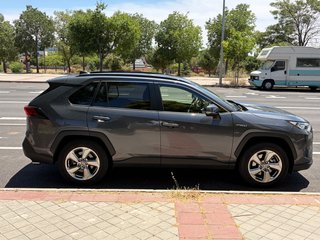 Toyota RAV4 2021