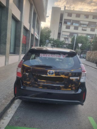 Toyota Prius+ 2016