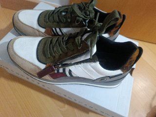 Zapatillas Refresh beige y verde