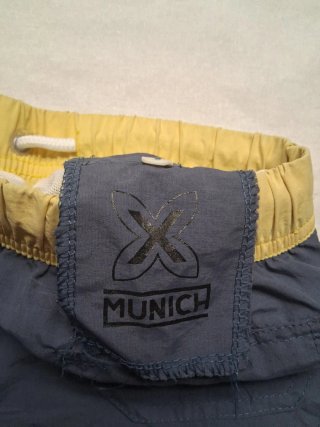 Bañador Munich Azul y Amarillo talla 14