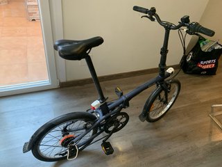 Bicicleta plegable negra
