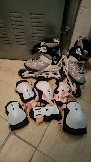 Patines en línea infantiles Oxelo talla 29 a 32.
