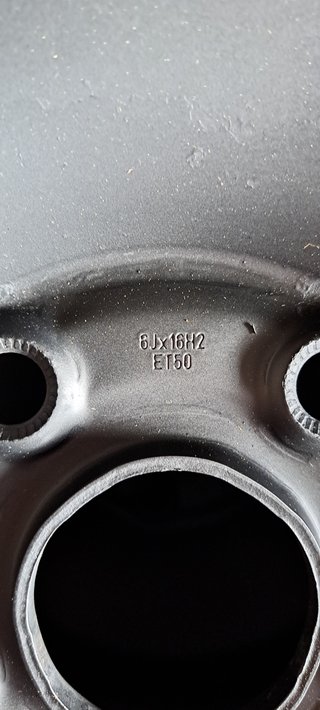 Llanta en 16" de Volkswagen