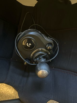 Volante Logitech G29 averiado