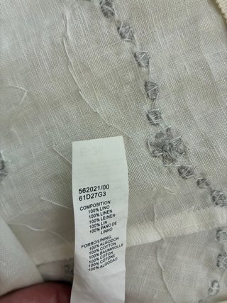 Conjunto Falda pedrería vuelo y Top gris