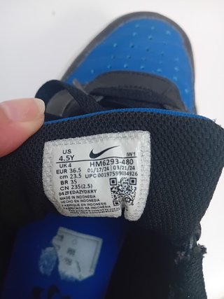 Zapatillas Nike Azul y Negro Talla 36.5