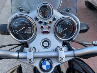 BMW R850R Negra
