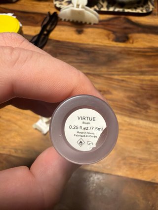 Rare Beauty Soft Pinch Blush Líquido Virtue