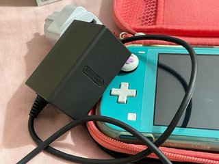 Nintendo Switch Lite con accessori