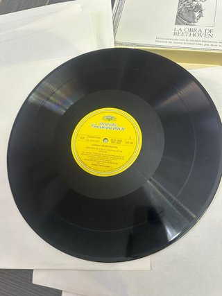 Caja Beethoven: 9 Sinfonías DG