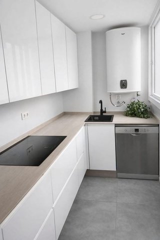 Piso en venta en La Luz - El Torcal en Málaga