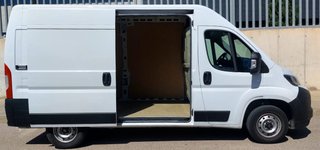 Opel Movano Furgon L2H2 2024