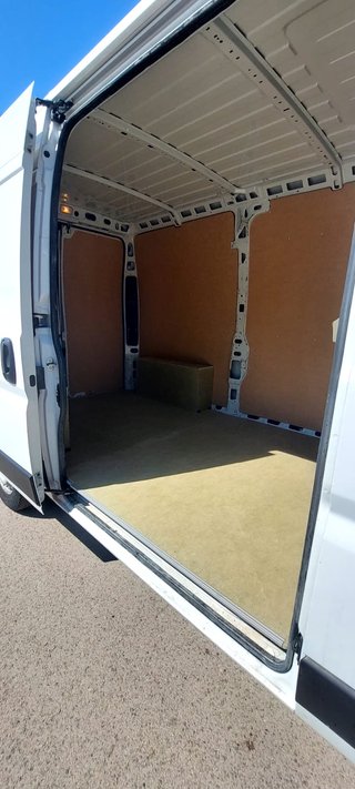 Opel Movano Furgon L2H2 2024