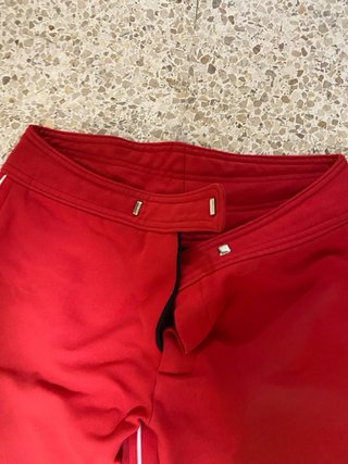 Pantalón de esquí rojo