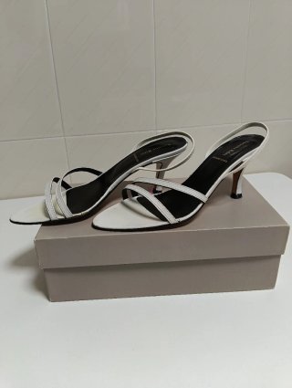 Sandalias Susanna Kiles Talla 39 Blancas Tacón