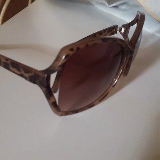 Occhiali da sole maxi