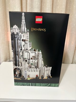 LEGO Minas Tirith 10305 sin abrir