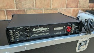 Crest Audio LA 901 Etapa de Potencia