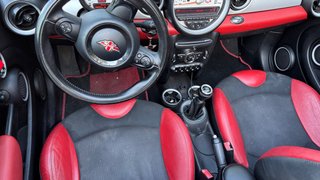 MINI Cabrio 2012
