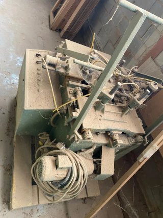 Se vende taller de carpintería