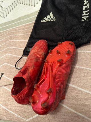 Scarpe da calcio Adidas Nemeziz Rojas taglia 43 e mezzo
