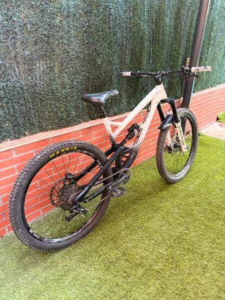 YT Capra 2017 custom Negociable - Acepto Cambios