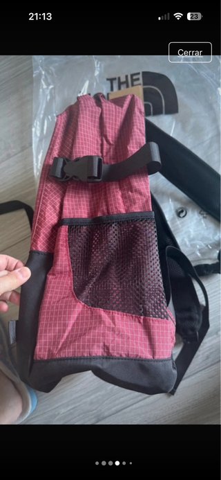 Mochila The North Face roja burdeos