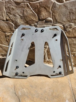 Soporte maleta Givi M8A MONOKEY