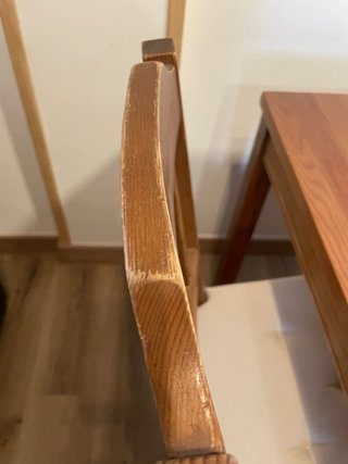 Conjunto mesa y 4 sillas comedor madera