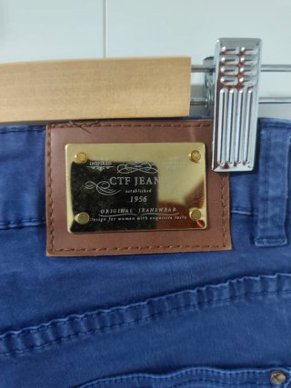 Pantalón azul mujer Cortefiel Talla 40
