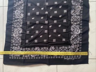 Bandana unisex nera con stampa
