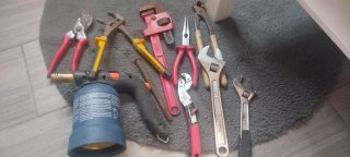 Lote herramientas obra: soplete, llaves, alicates