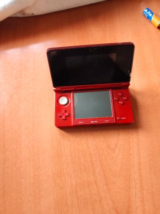 Nintendo 3DS con giochi (Lettura)