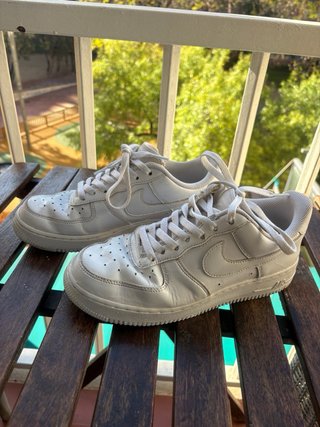 Nike Air Force Blancas Talla 40
