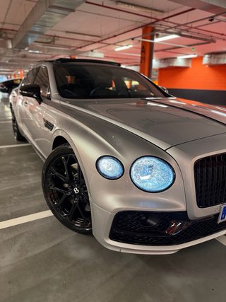 BENTLEY FLYING SPUR!!!