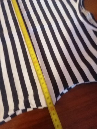Top sin mangas rayas S Stradivarius