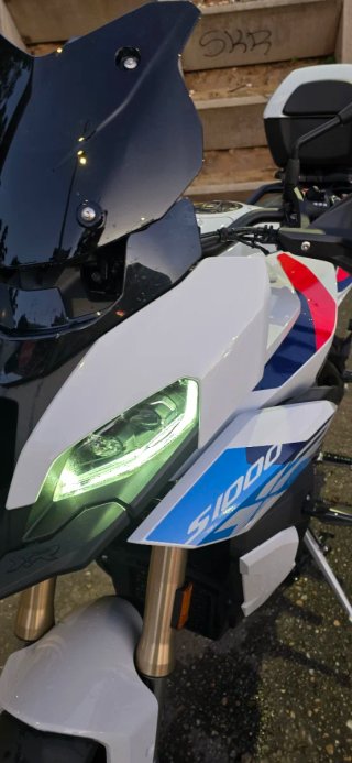 BMW S1000XR 2023 Acabado M Blanca