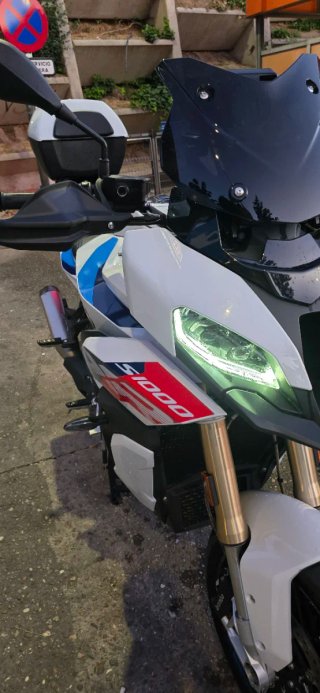 BMW S1000XR 2023 Acabado M Blanca