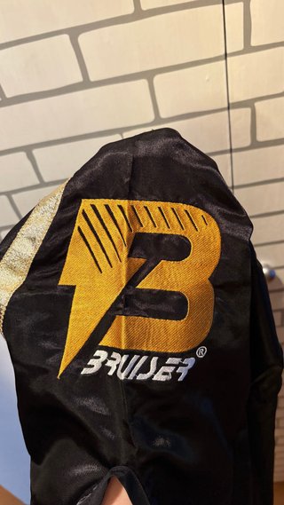 Pantalones de boxeo Bruiser negros y dorados