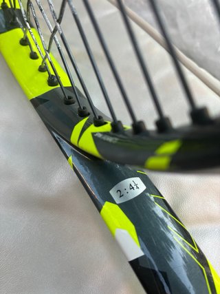 Babolat Pure Aero 100 Grip 2