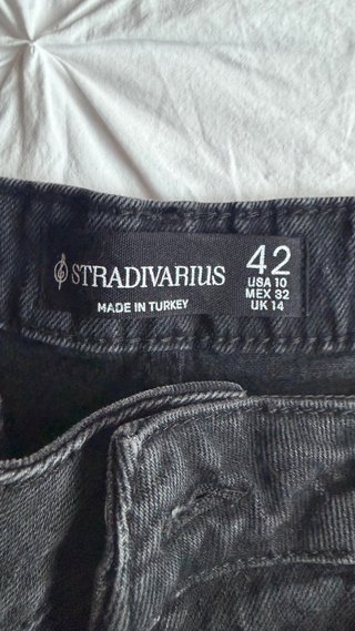 Pantalones Stradivarius negros D98