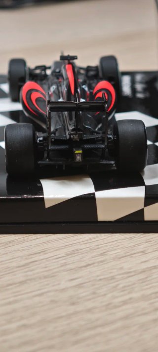 McLaren MP4-31 Fernando Alonso Chinese GP 2016